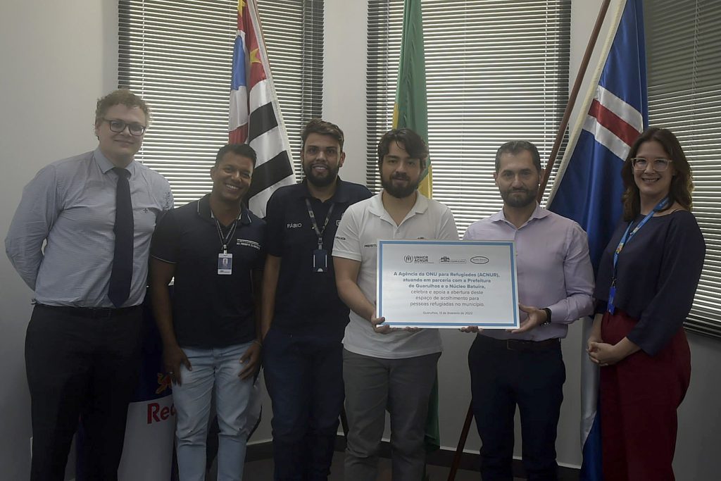 Guti recebe representantes da ACNUR