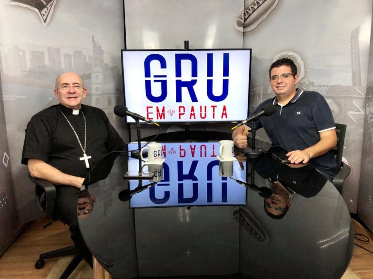 Dom Edmilson Amador Caetano e Wellington Alves no GRU em Pauta