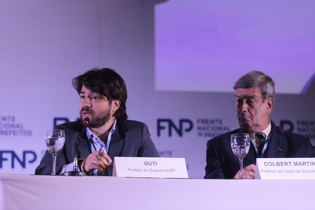 Guti em evento da Frente Nacional dos Prefeitos