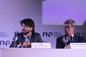 Guti em evento da Frente Nacional dos Prefeitos