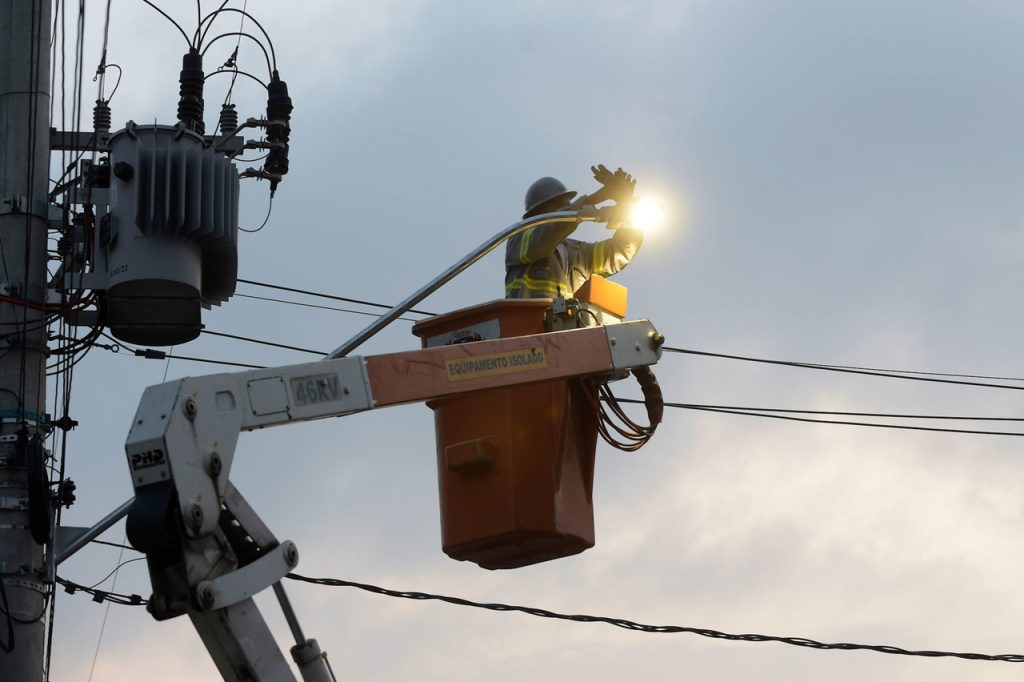 poste de iluminação pública