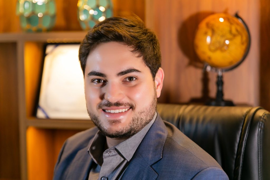 médico e cirurgião Marcos Storion