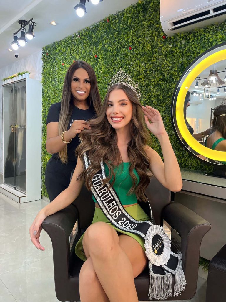 Miss Guarulhos Gabriela Barros e a megarrista premiada Ingrid Desirée