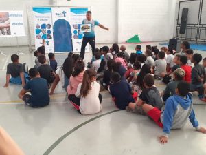 Projeto Brincar para Sanear, do Instituto Trata Brasil, em escolas públicas