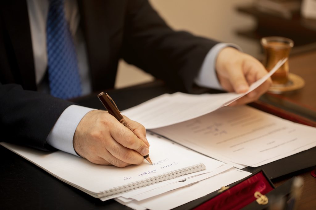 escrevente técnico judiciário