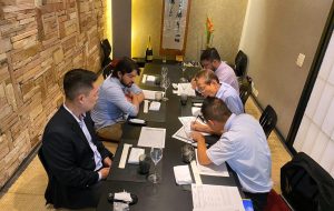 Guti em reunião