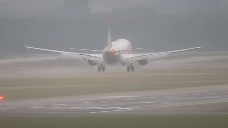 Avião Gol