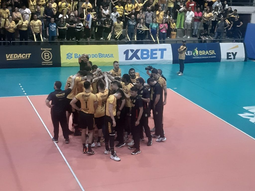 Vôlei Guarulhos é eliminado da Superliga pelo Suzano