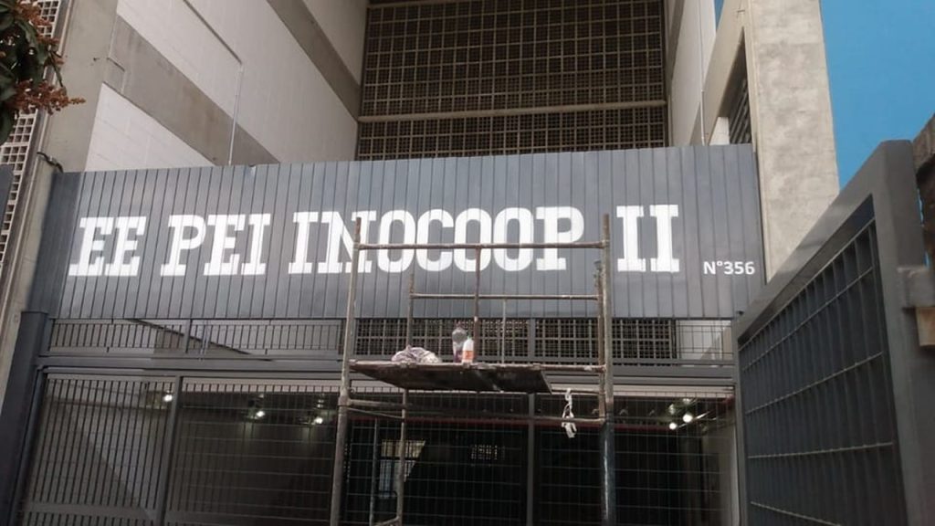Homem que tentou invadir escola no Inocoop vai responder por tentativa de homicídio