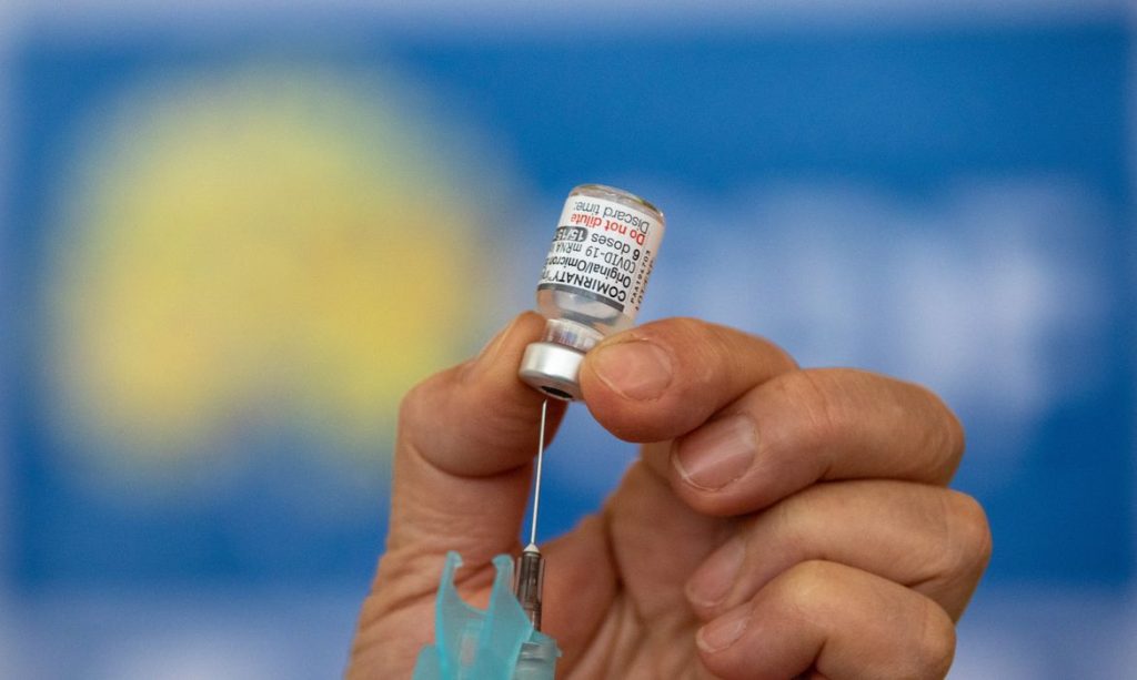 Anvisa dá registro definitivo para vacina bivalente contra covid-19