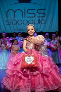Tamires, miss São Paulo Mirim