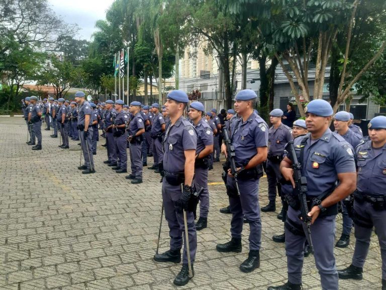 Tropa da Polícia Militar no CPA-M7
