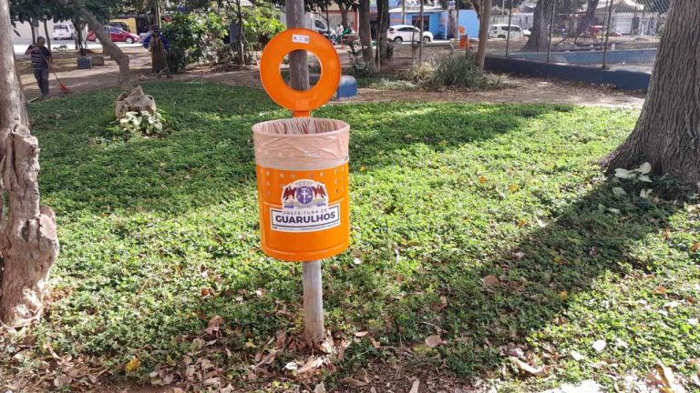 lixeira de Guarulhos