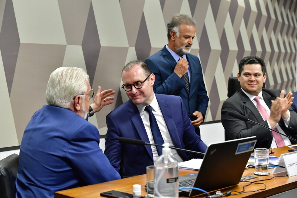 Cristiano Zanin em sabatina no Senado Federal