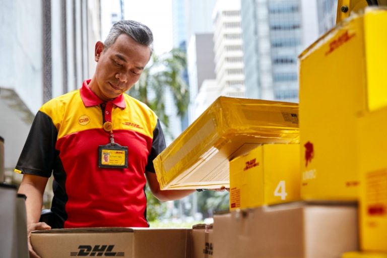 DHL