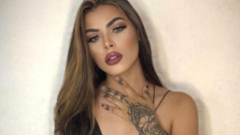 Sophia Barclay, influenciadora trans