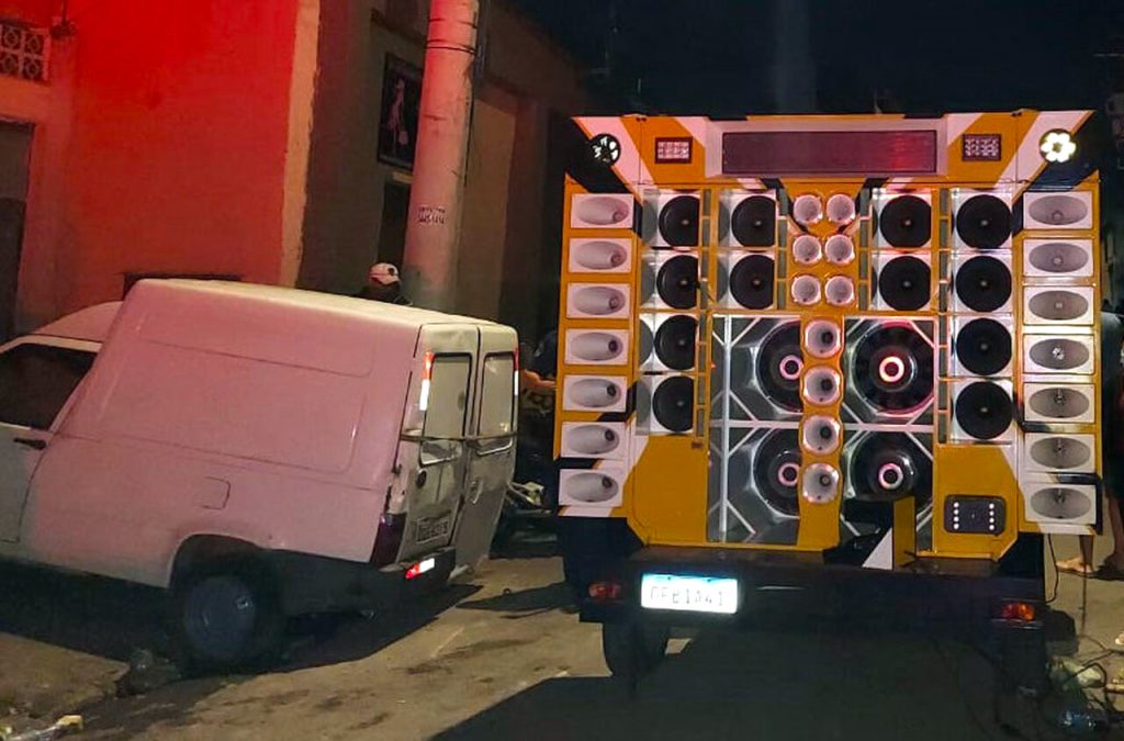 carro de som - perturbacao ao sossego