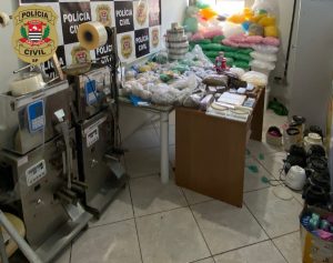 laboratório para manipulação de entorpecentes