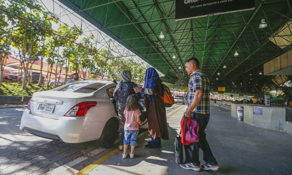 Afegã grávida no Aeroporto de Guarulhos