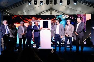 Jesus, Alckmin e Felício Ramuth na Logum