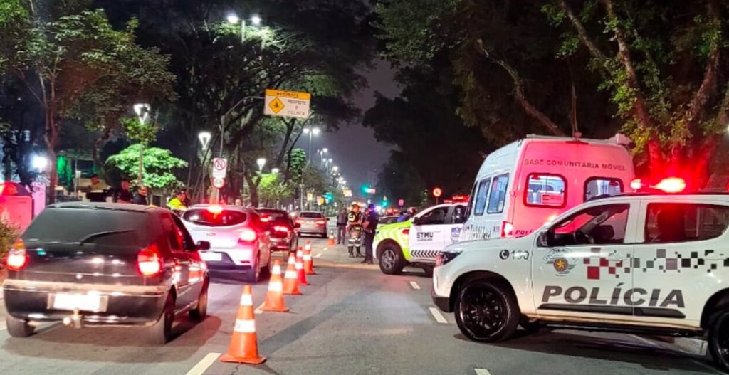 Blitz da Lei Seca fiscaliza mais de 600 veículos durante operação em Guarulhos
