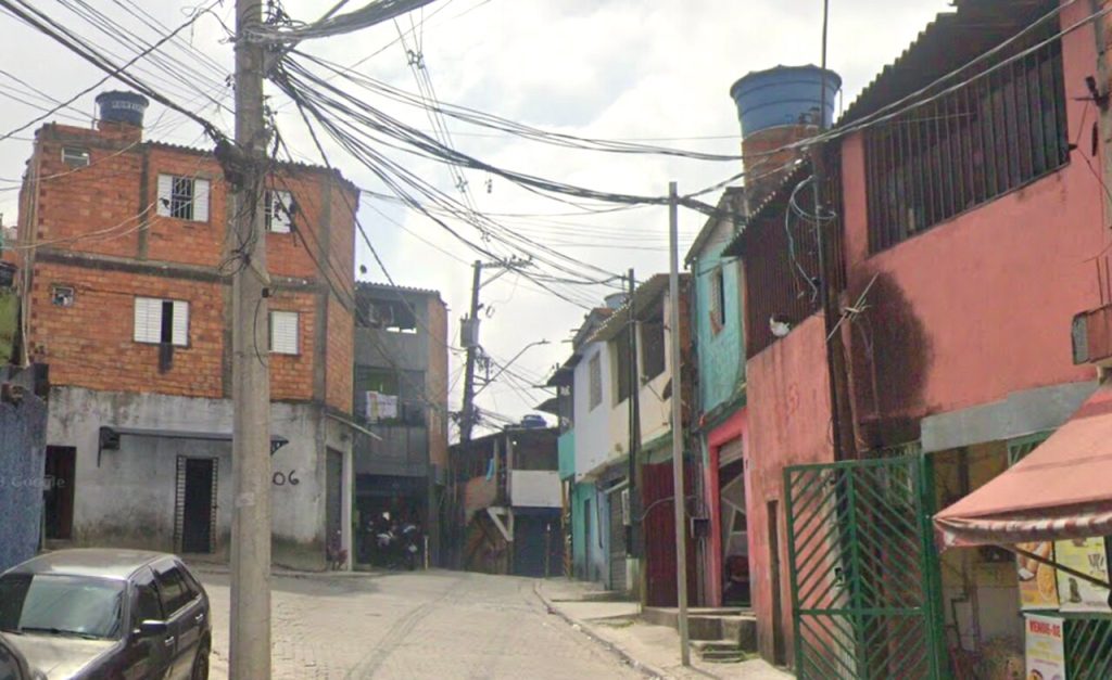 Corpo de homem é encontrado com sinais de violência dentro de casa em Cumbica 