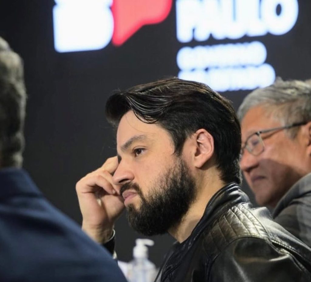 Guti aciona Tarcísio sobre restrição no Aeroporto de Guarulhos e cria abaixo-assinado 