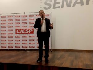 Jorge Lima, secretário de Desenvolvimento Econômico, no Senai Dutra
