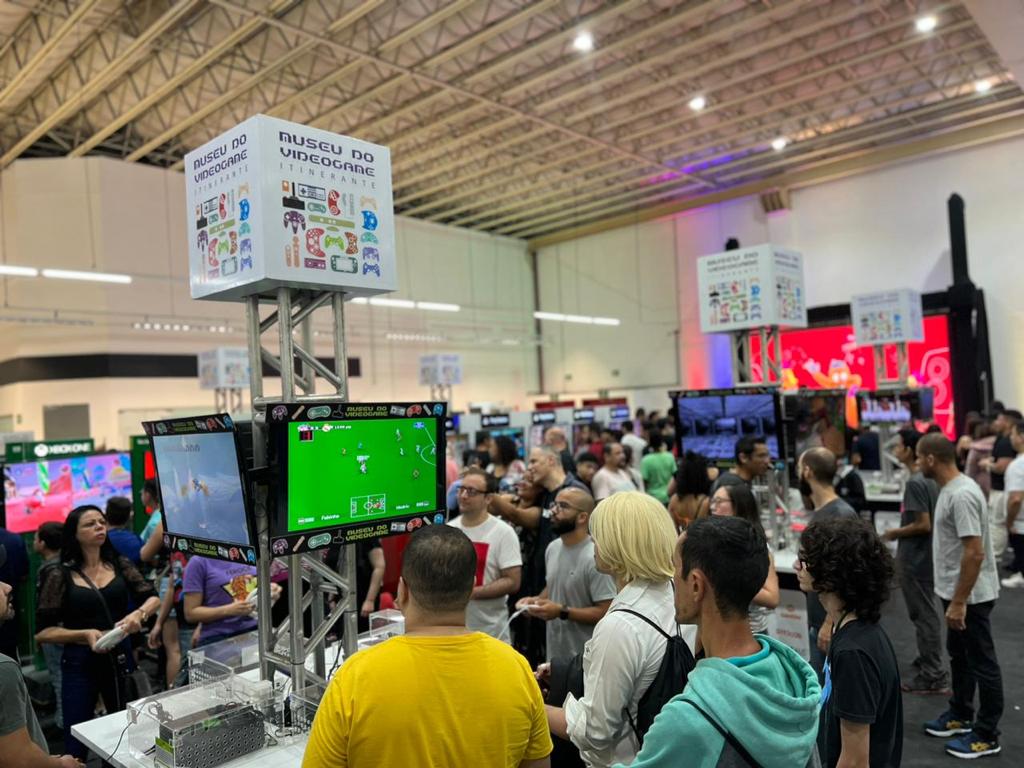 Caruaru Shopping recebe museu do vídeo game interativo - Rádio