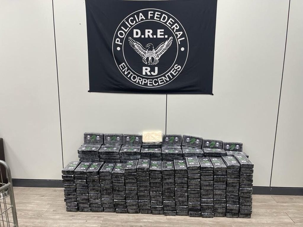 Cocaína que saiu de Guarulhos oculta em material de construção foi apreendida no RJ