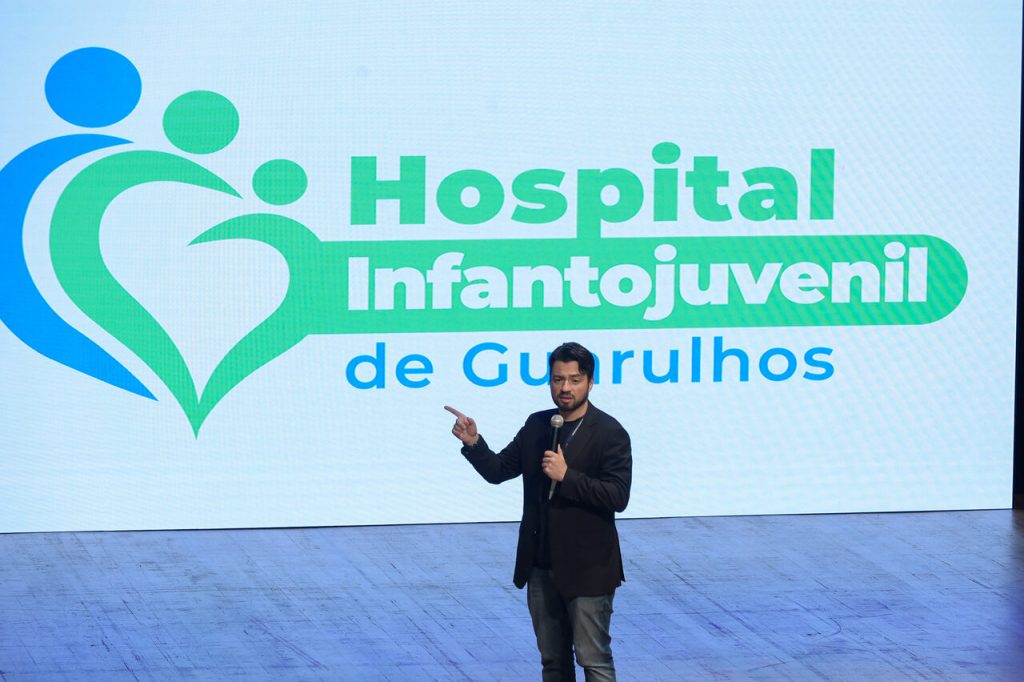 Guti no lançamento das obras do Hospital Infantojuvenil de Guarulhos