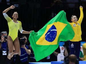 Rebeca Andrade e Flávia Saraiva