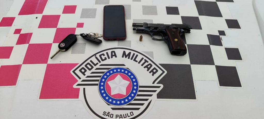 Detento foge da cadeia em Bauru, rouba carro e acaba preso em Cumbica