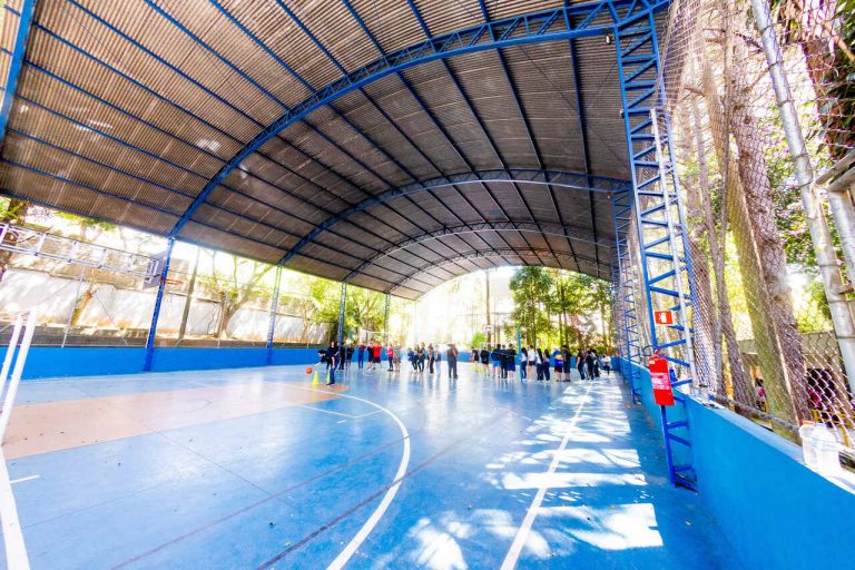 quadra escola estadual