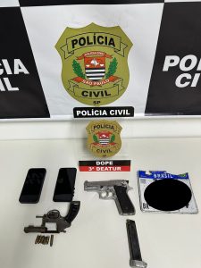 armas e celulares