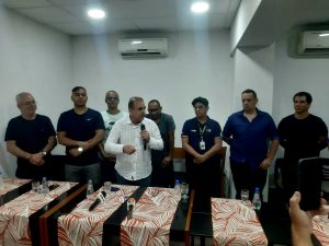Americano lança pré-candidatura