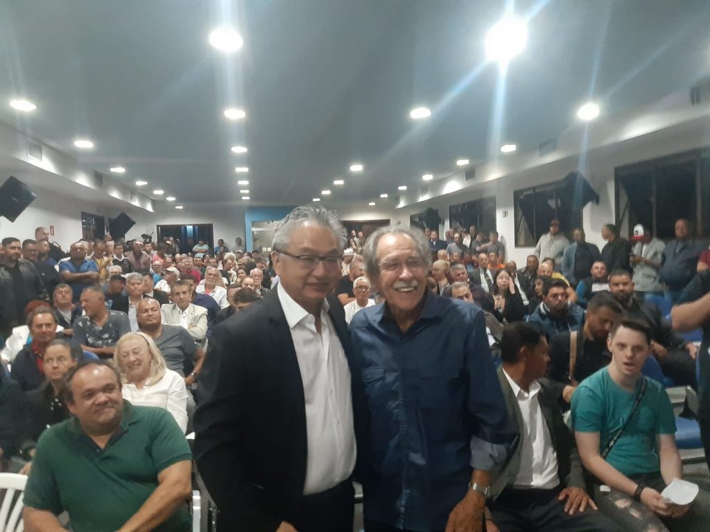 Elói Pietá e Paulo Mori em evento pró-Elói