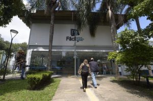 Fácil Bom Clima
