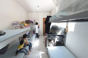 Residência Transitória Migrantes Estrangeiros