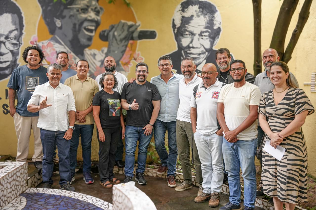 Vereadores e partidos apoiam Alencar