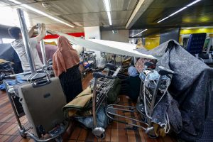 refugiados afegãos no Aeroporto Internacional de Guarulhos
