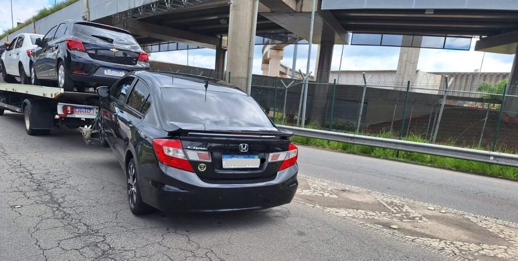 Transporte clandestino no aeroporto é alvo de fiscalização da GCM