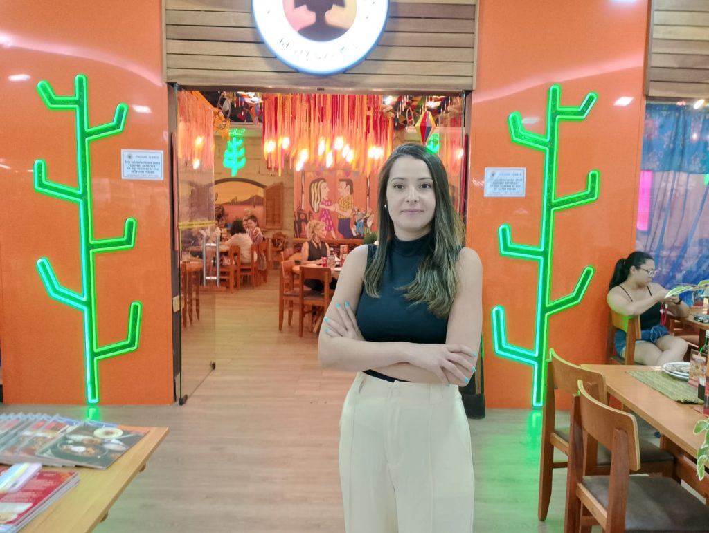Débora Viana, gerente de Marketing do Internacional Shopping