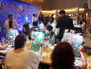 Pintura com vinho no Hotel Pullman