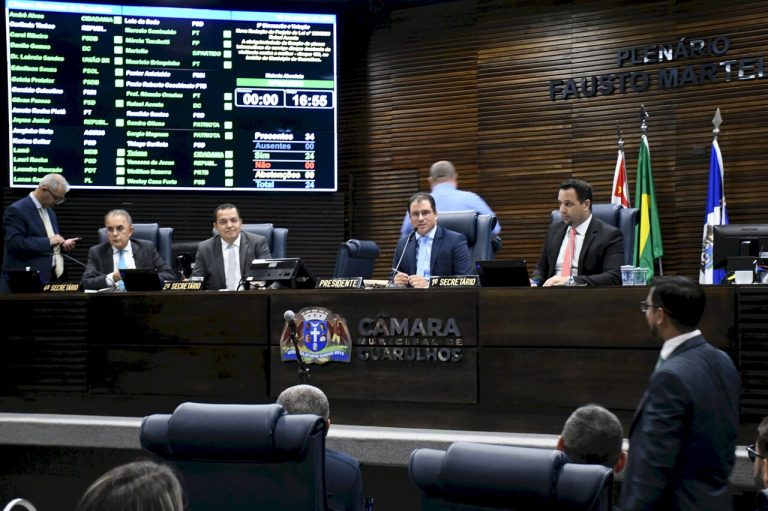 sessão na Câmara de Guarulhos