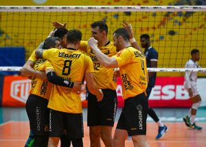 Vôlei Guarulhos x Minas - Superliga