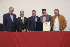 Maurício Colin recebe Título de Cidadão Guarulhense