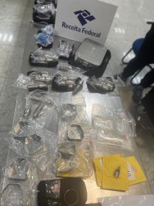 Itens apreendidos pela Receita no Aeroporto