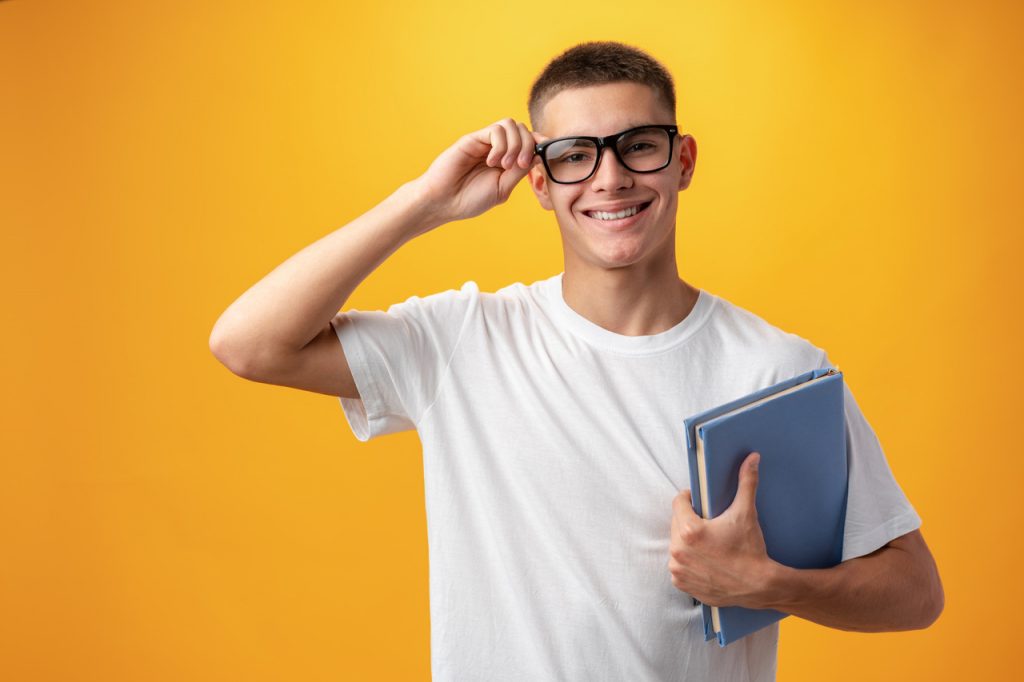 jovem aprendiz-estagio-estudante