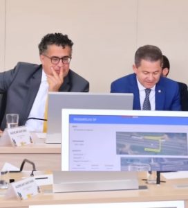 Alencar Santana em reunião no Ministério dos Transportes
